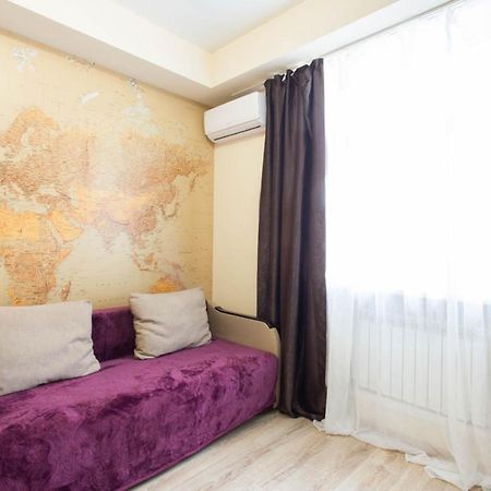 Апартаменти New Studio In The Center - Korolenka Str. 25/62 Харків Екстер'єр фото